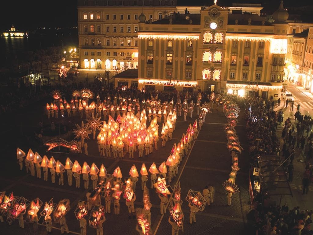 Glöcklerlauf und Dreikönigssingen in Gmunden