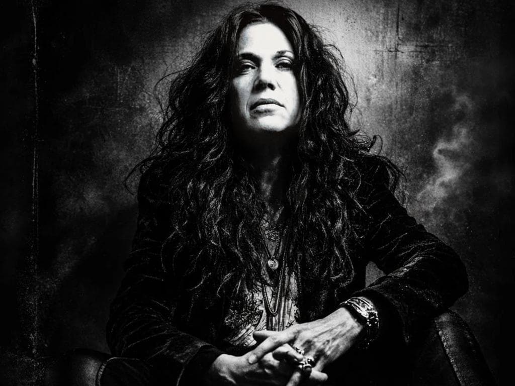 Tuesday- the Bluesday: Sari Schorr