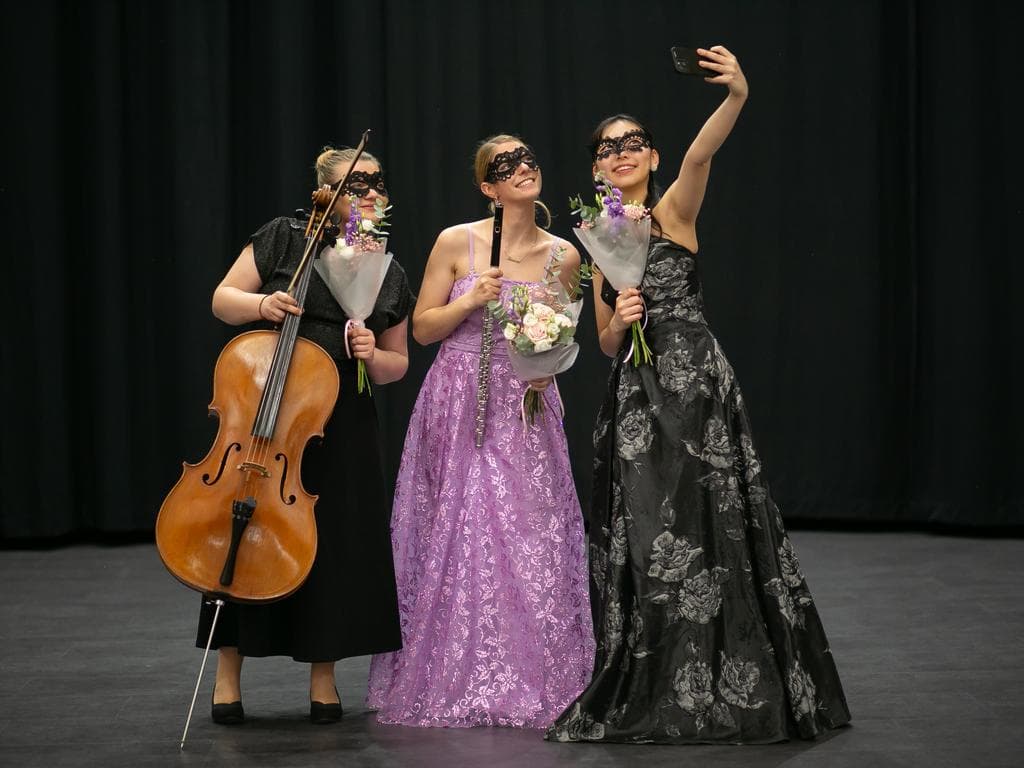 CloseUp Concert "Aurora Trio"