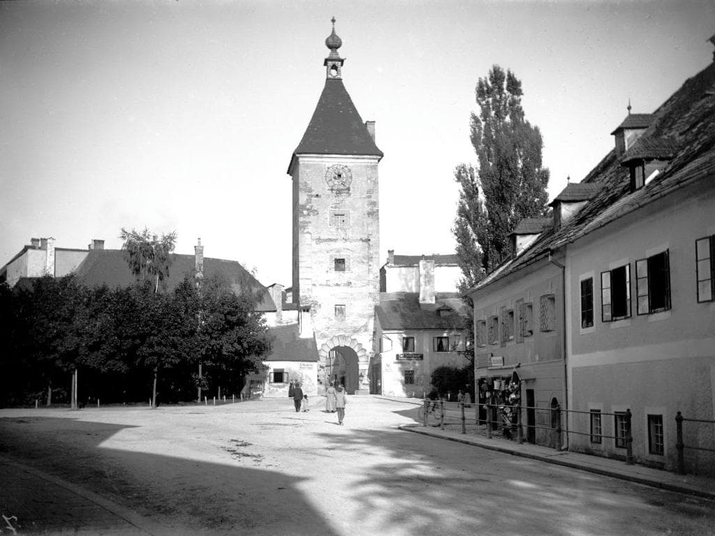 Stadtführung: Wels und seine Türme - Wächter der Vergangenheit