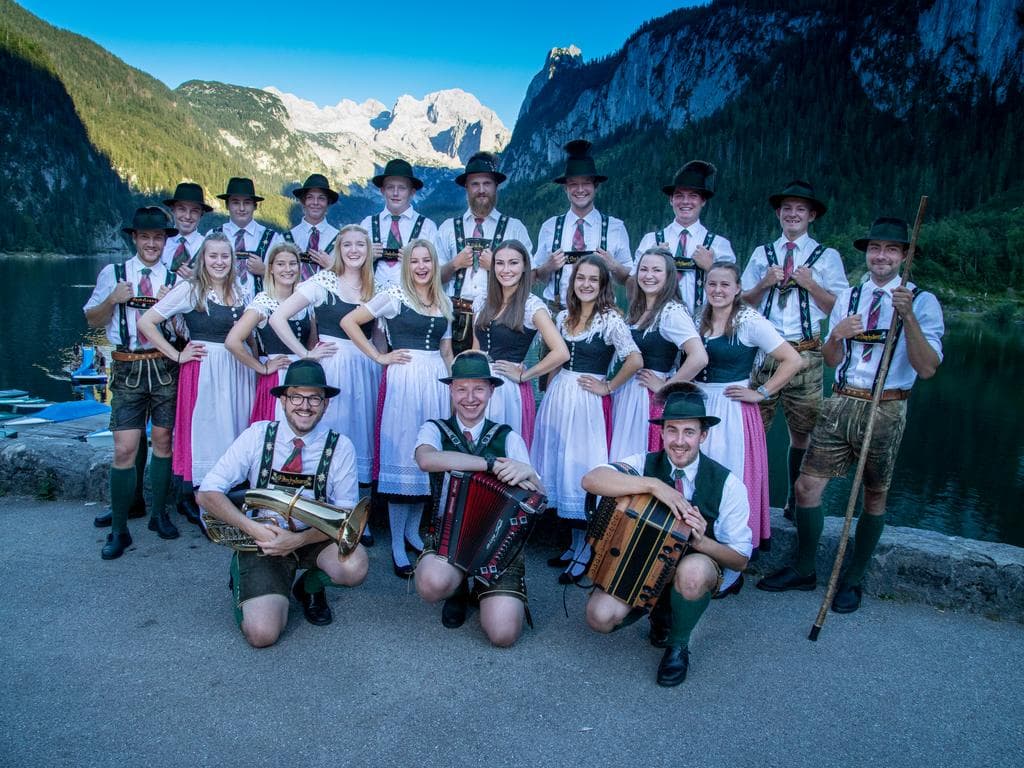 Heimatabend mit den Gosauer Schuhplattlern