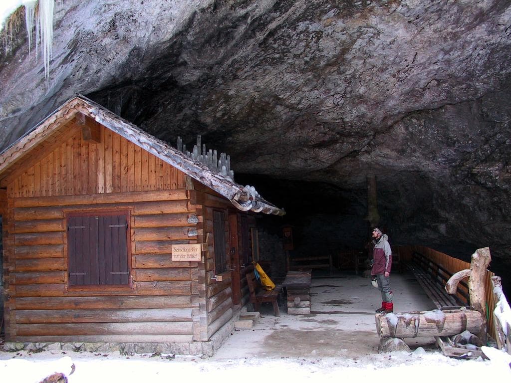 Neujahrsfeier in der Koppenbrüllerhöhle