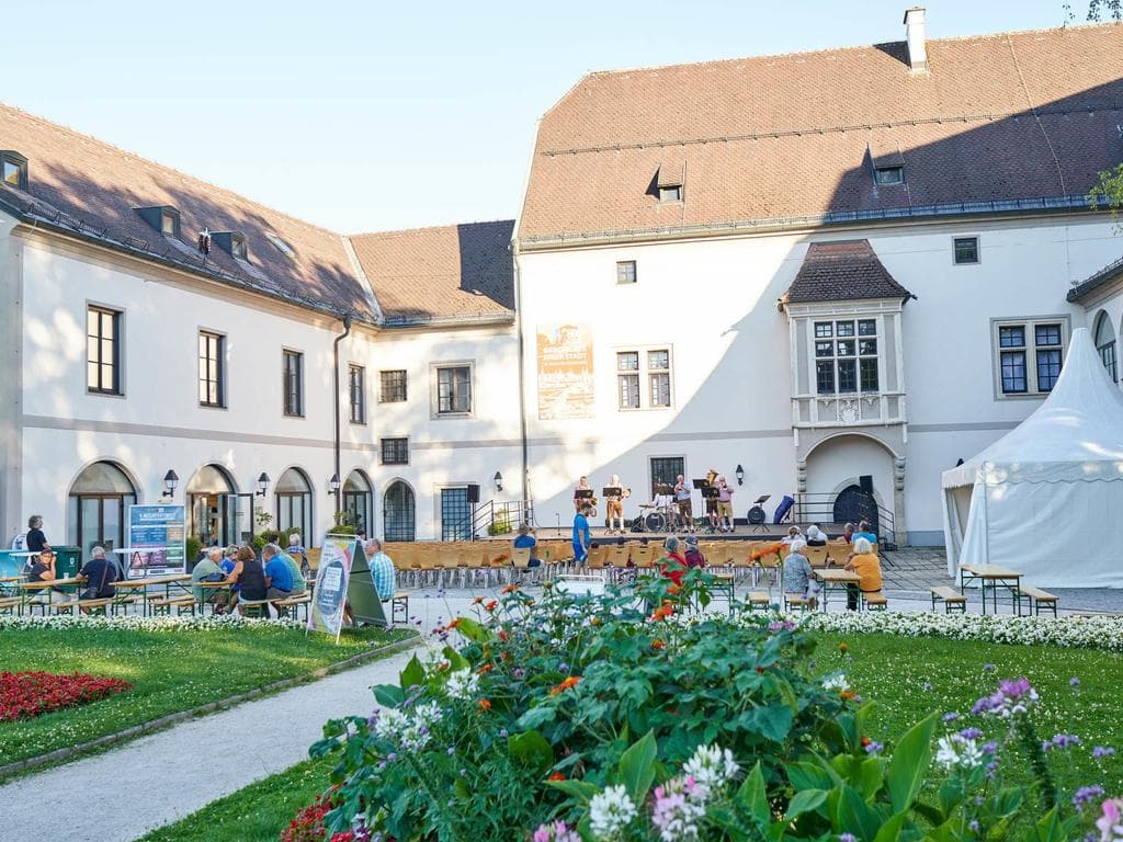 OPEN-AIR KONZERT