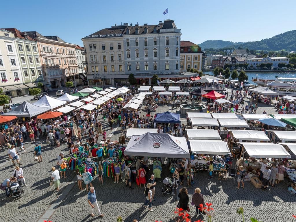 Gmundner Restlmarkt am Rathausplatz