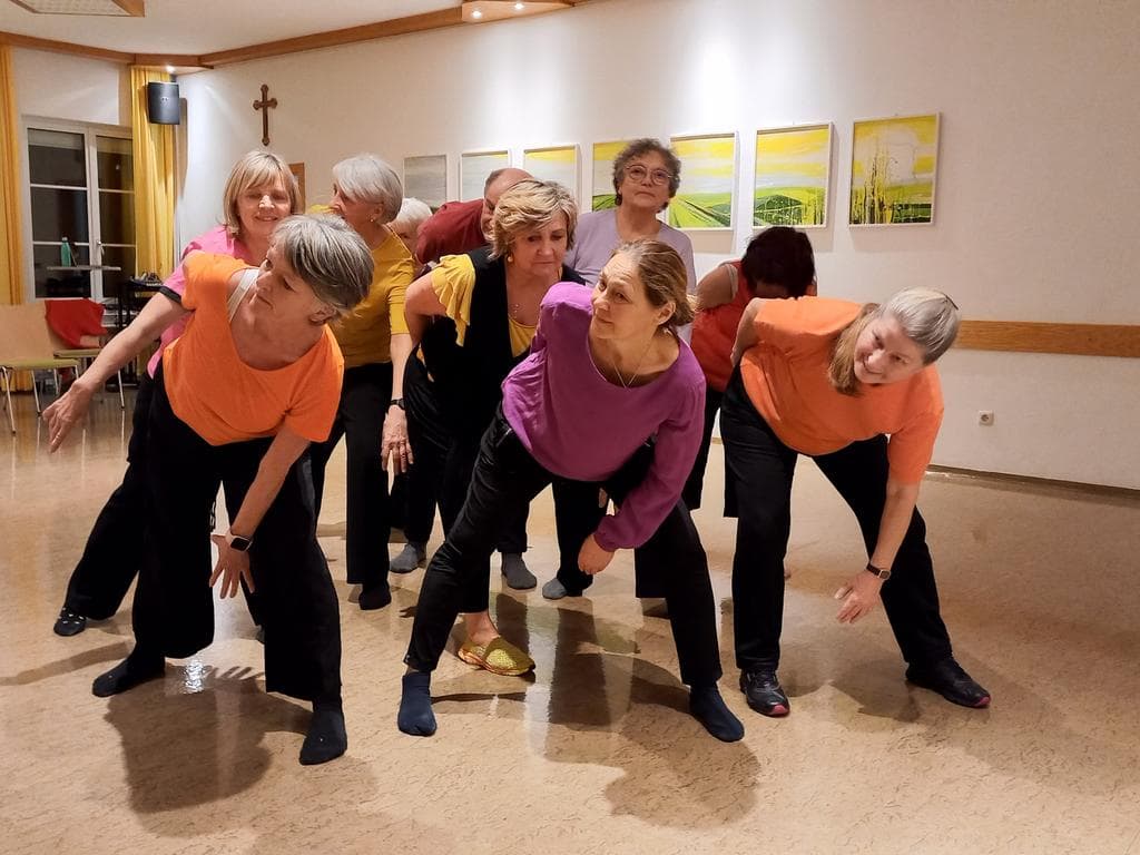 Tanzlabor 60+, ein Experimentierraum für Tanz und künstlerischen Ausdruck