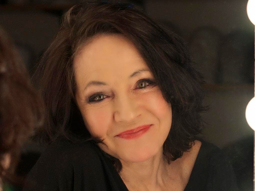 Maria Bill singt Edith Piaf