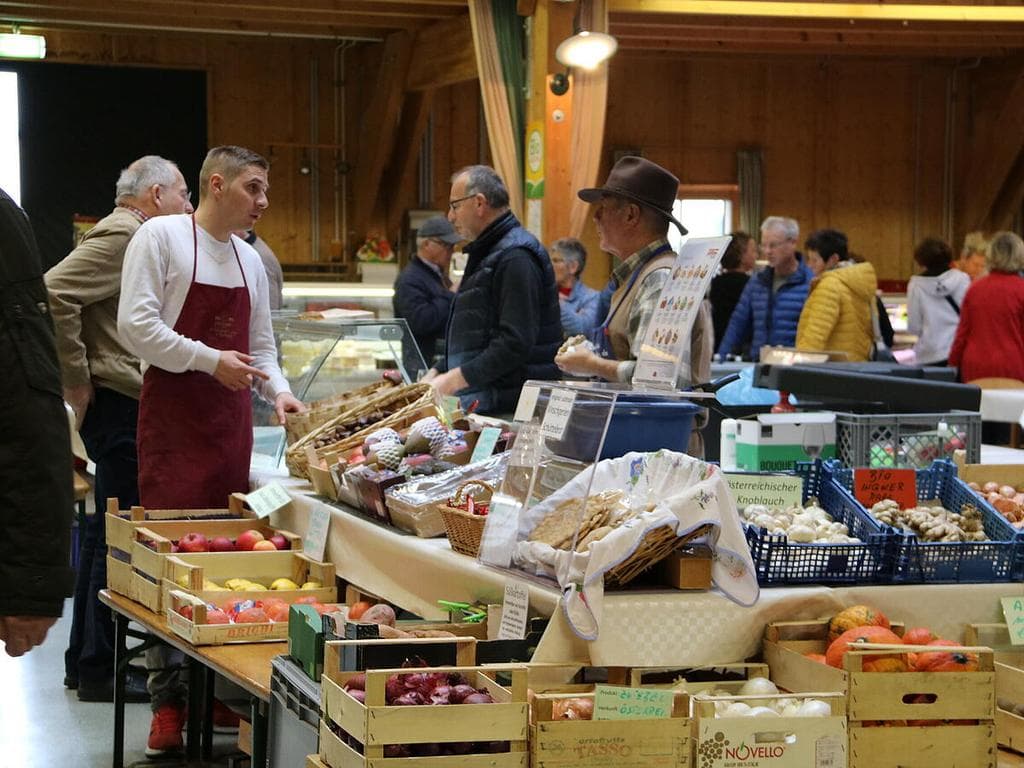Rieder Bauernmarkt in der Bauernmarkthalle