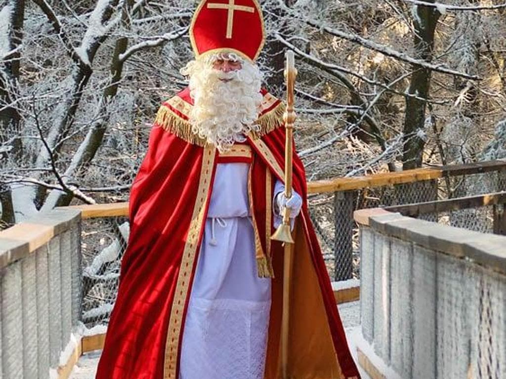 Nikolaus und die Perchten am Baumwipfelpfad
