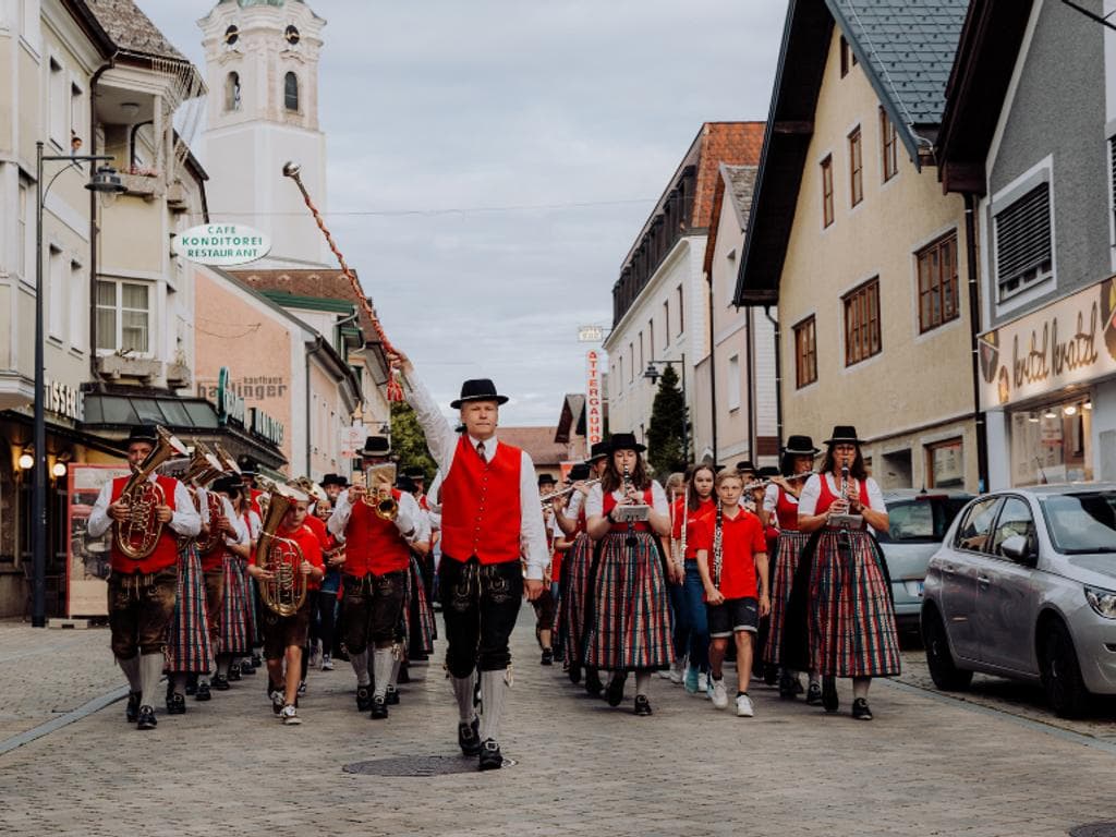 Konzerte der Musikkapelle Sankt Georgen im Attergau im Kottulinskypark