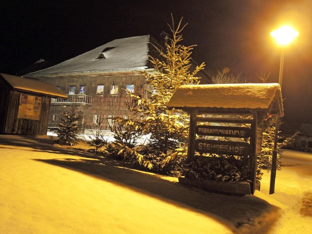 29. Adventmarkt am Stehrerhof