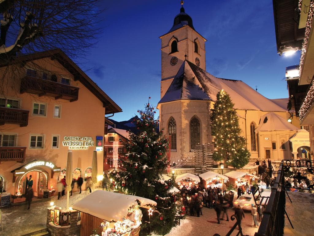 Feierliche Stunde im Advent