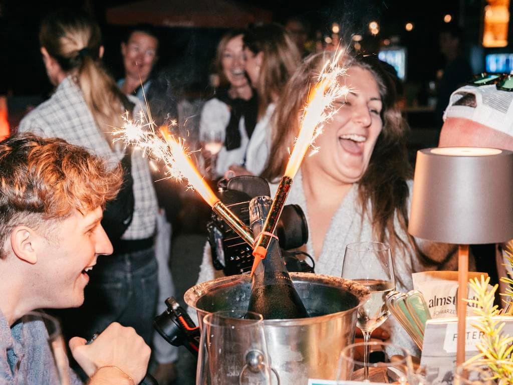 Alm Sommerparty – Work the Lake Edition