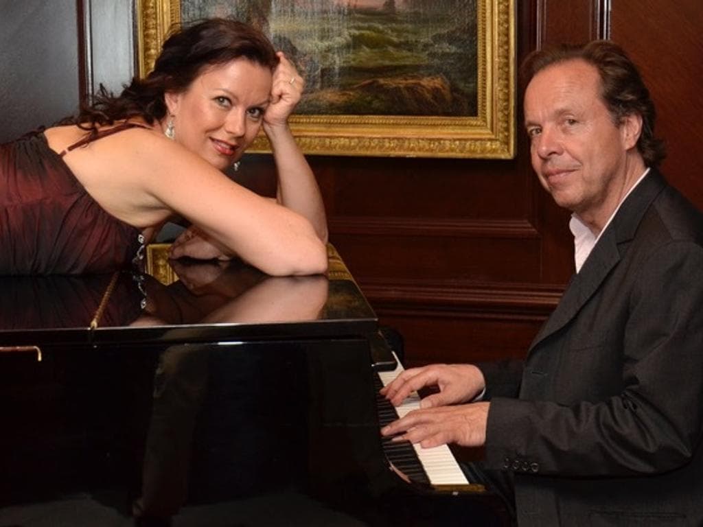 MEDIO2: "DIVAS - Les Grandes Allures" - Kerstin Heiles & Christoph Pauli