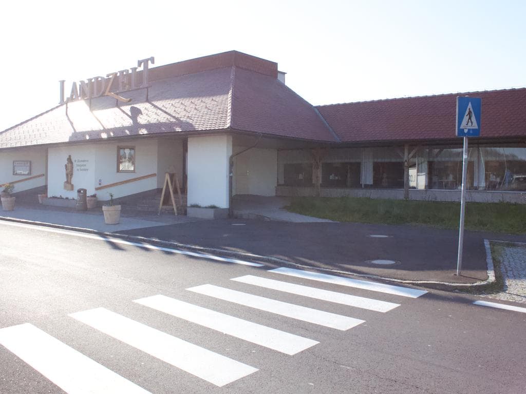 Landzeit Autobahn-Restaurant - Ansfelden Nord