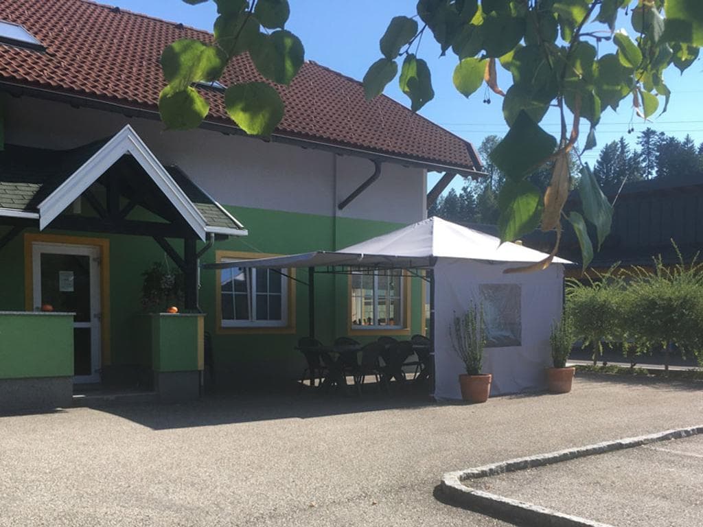 AGA Cafe-Pub