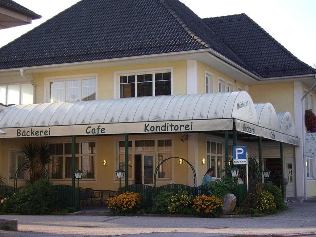 Bäckerei Konditorei Café "Zum Bäck"