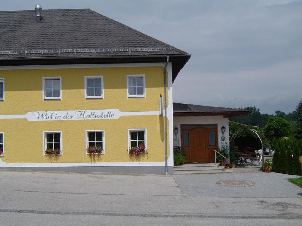 Gasthaus "Zur Haltestelle"