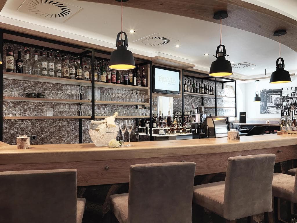 PFANDL Bistro und Bar | Hotel Almesberger****s