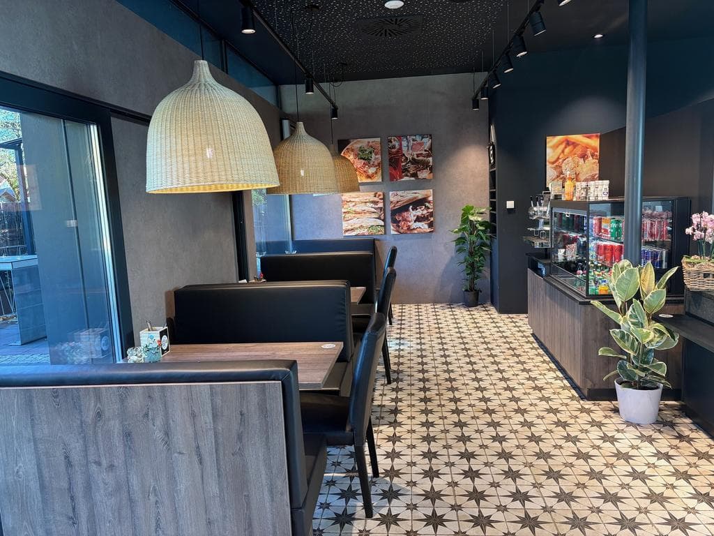 Deli Bistro