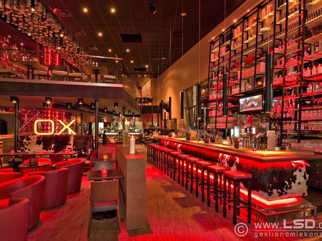 Restaurant OX im Star Movie mit Biker's Bar