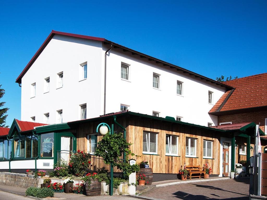 Gasthof-Pension Hiegelsberger