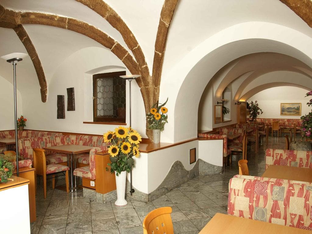 Cafe-Konditorei-Lebzelterei Lubinger