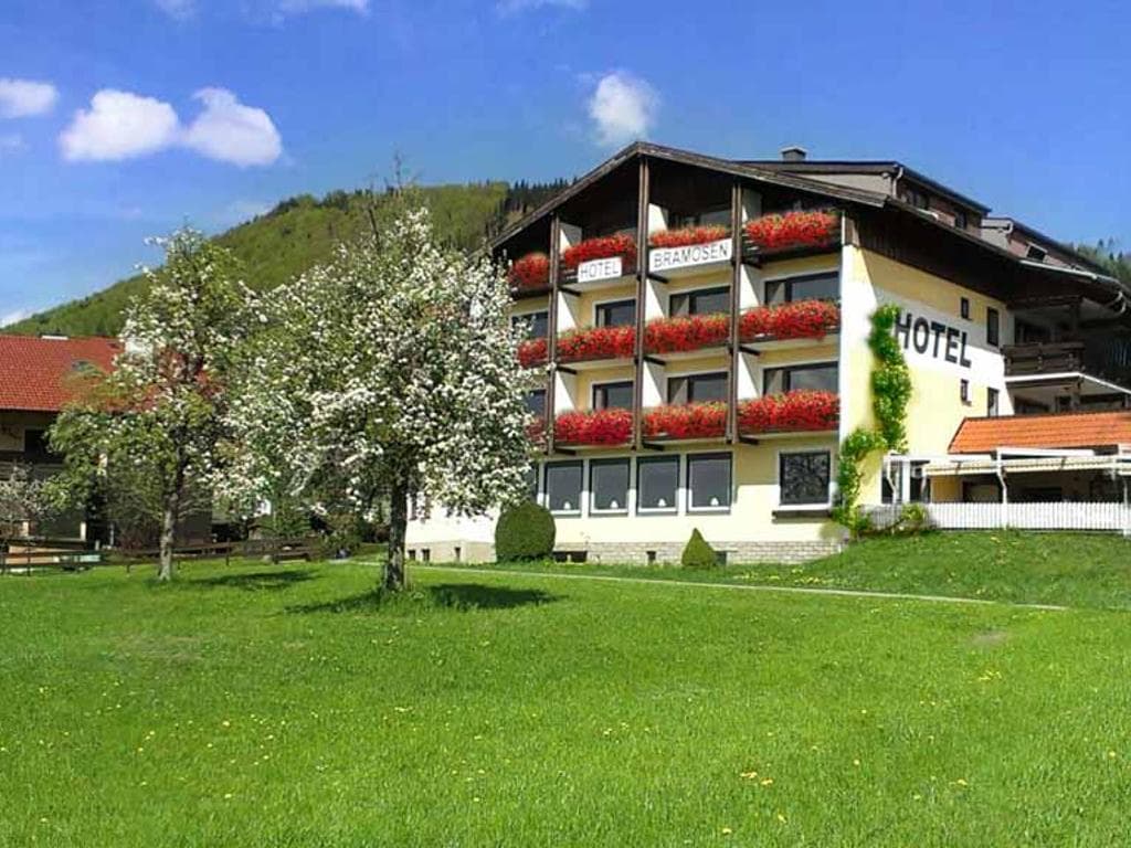 Gasthof-Hotel Bramosen ****