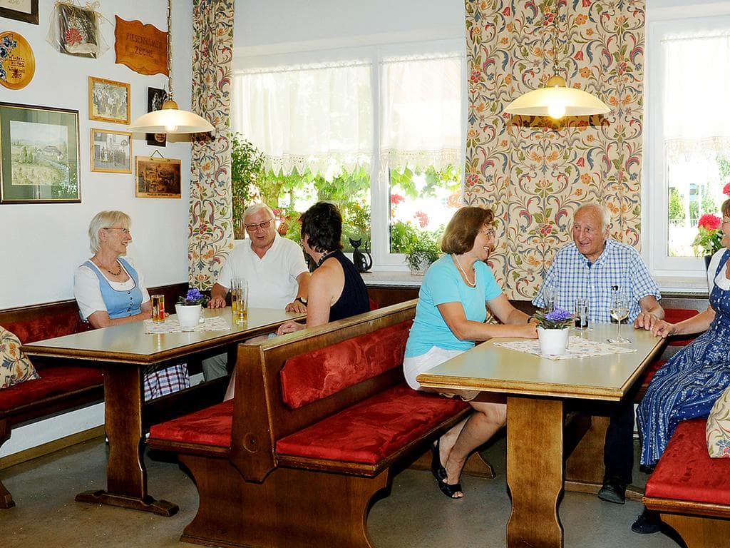Gasthaus Kirchenwirt, Pramet